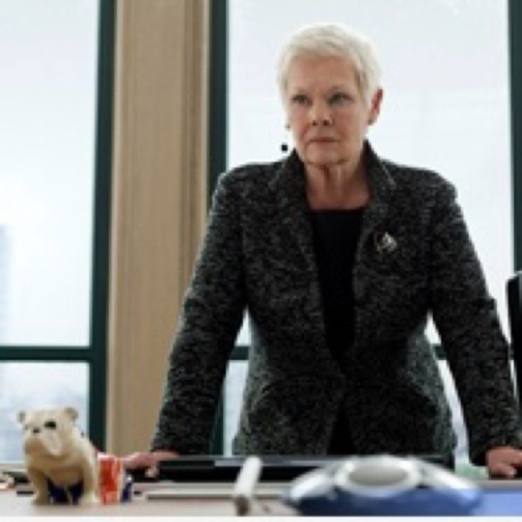 Royal Doulton "Jack the Bulldog", James Bond Skyfall, signed by Micheal Doulton. - Picture 12 of 12